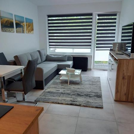 Nowy Apartament Z Balkonem Apartment Swinoujscie Exterior photo